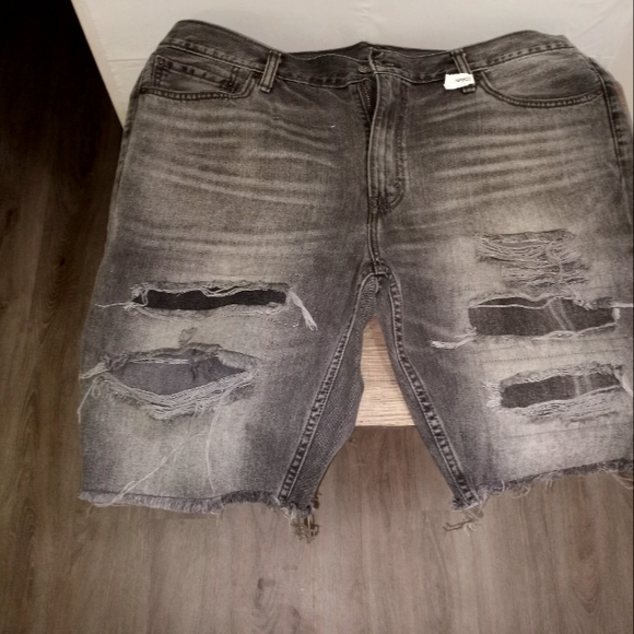 Levi's Other - Levi Shorts